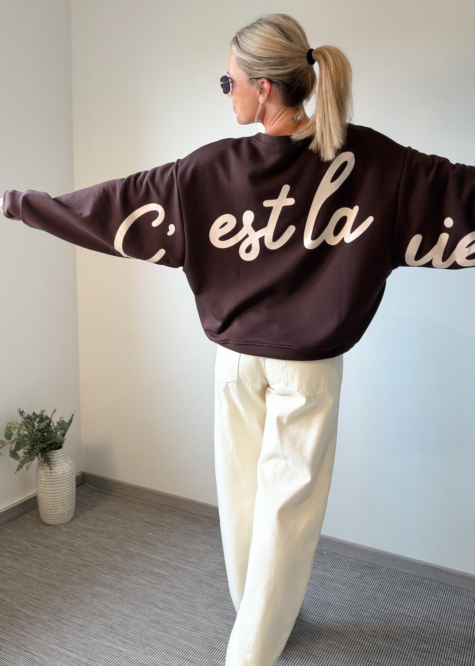 C'EST LA VIE SWEATER CHOCOLAT