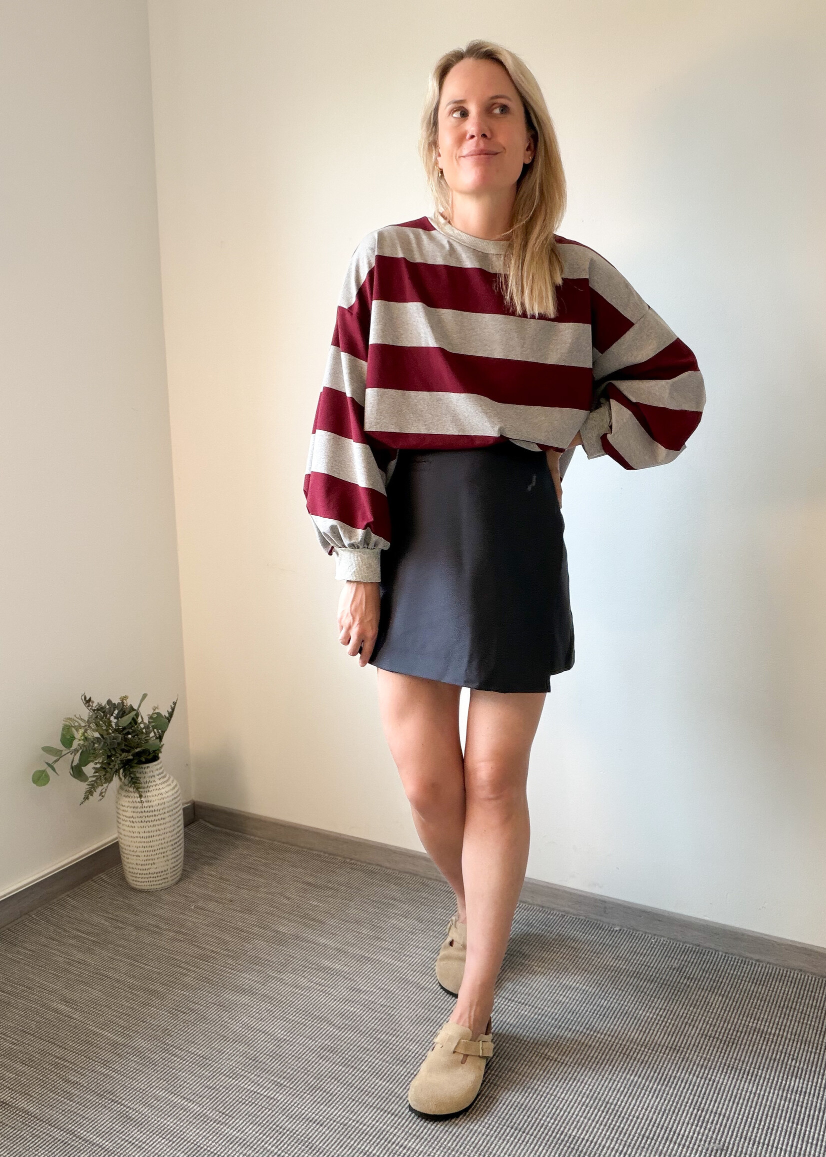 TAMMIE TOP GREY BURGUNDY one size