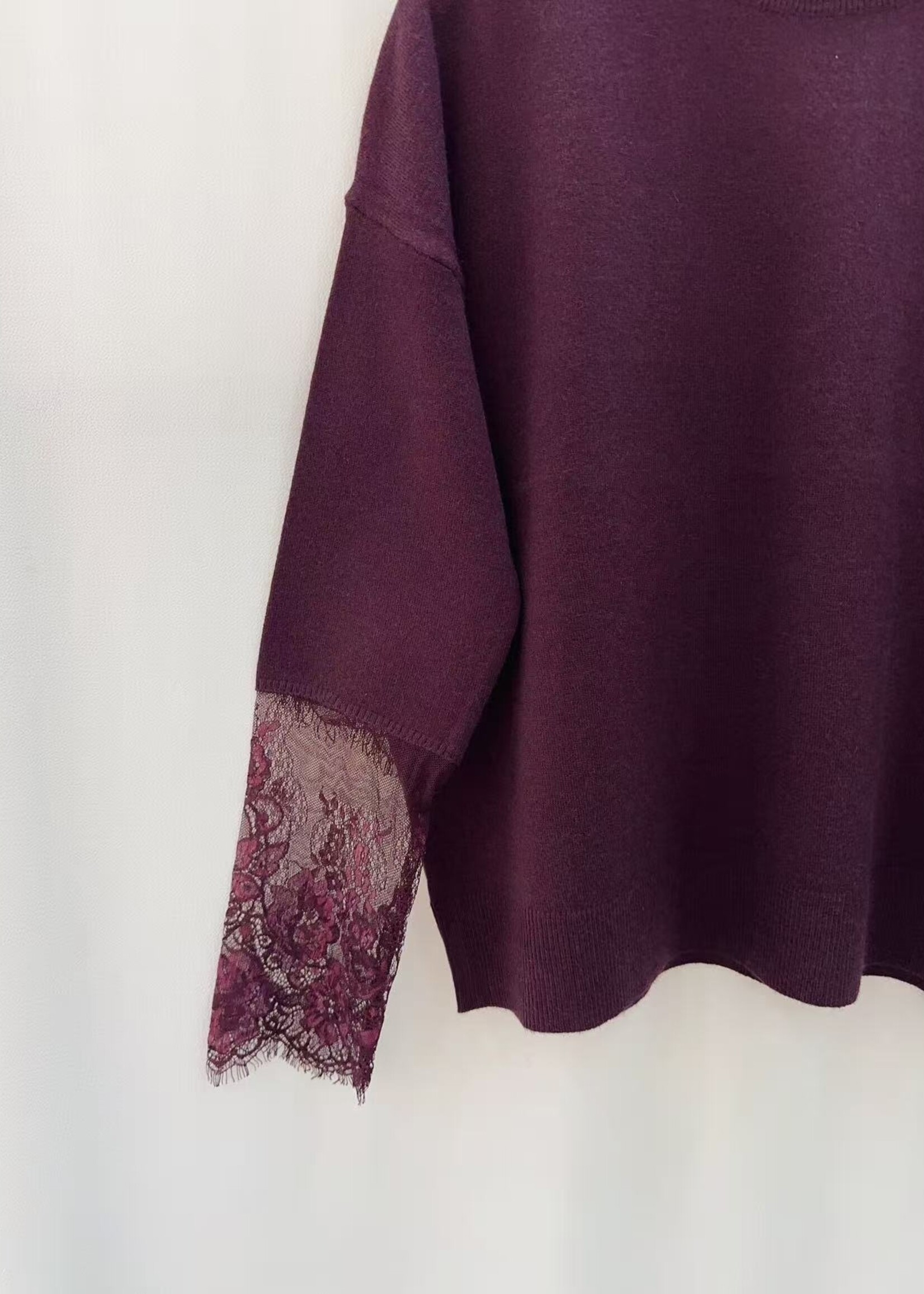 BURGUNDY WITH LACE TOP