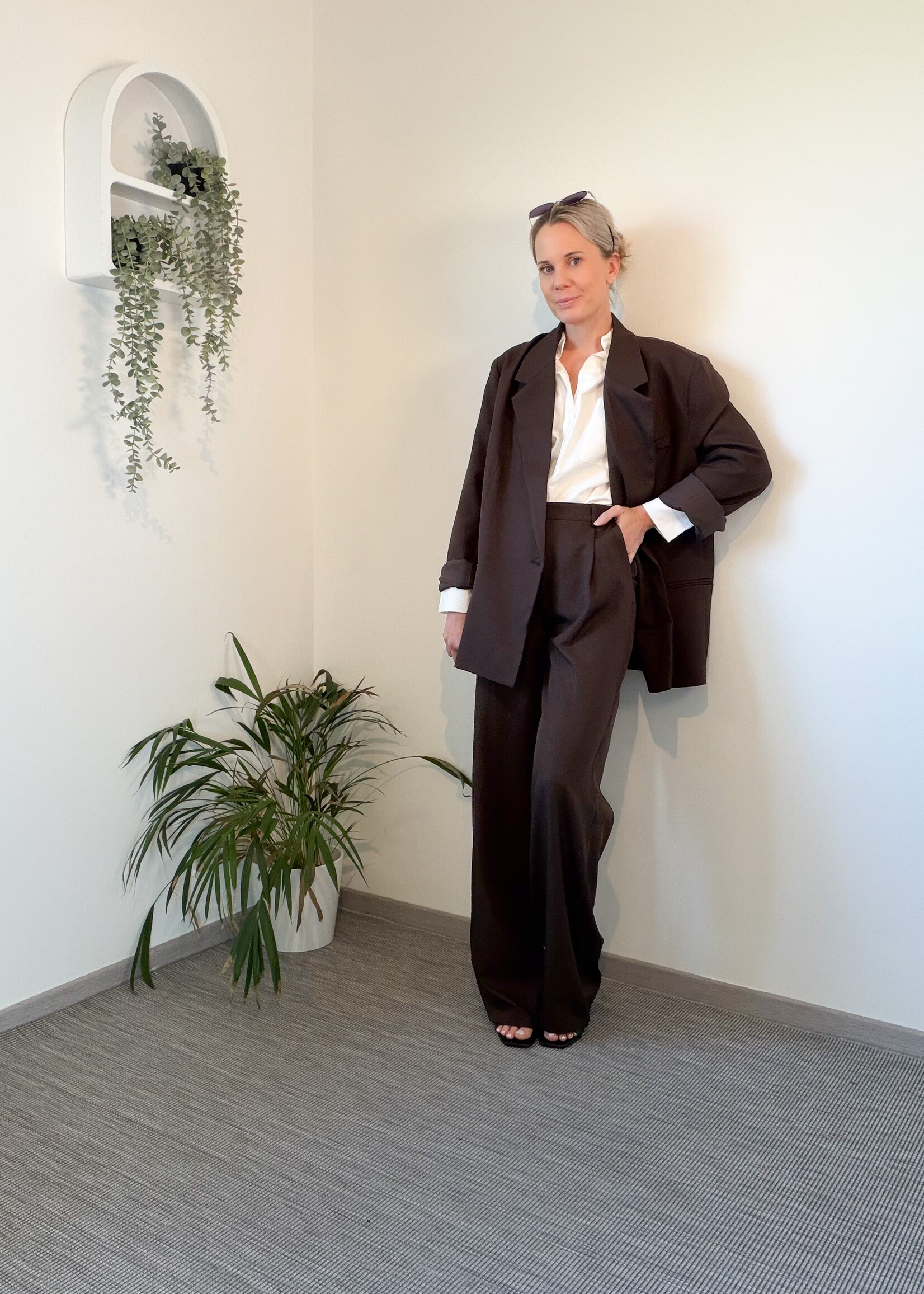 BROWN WIDE LEG PANTS