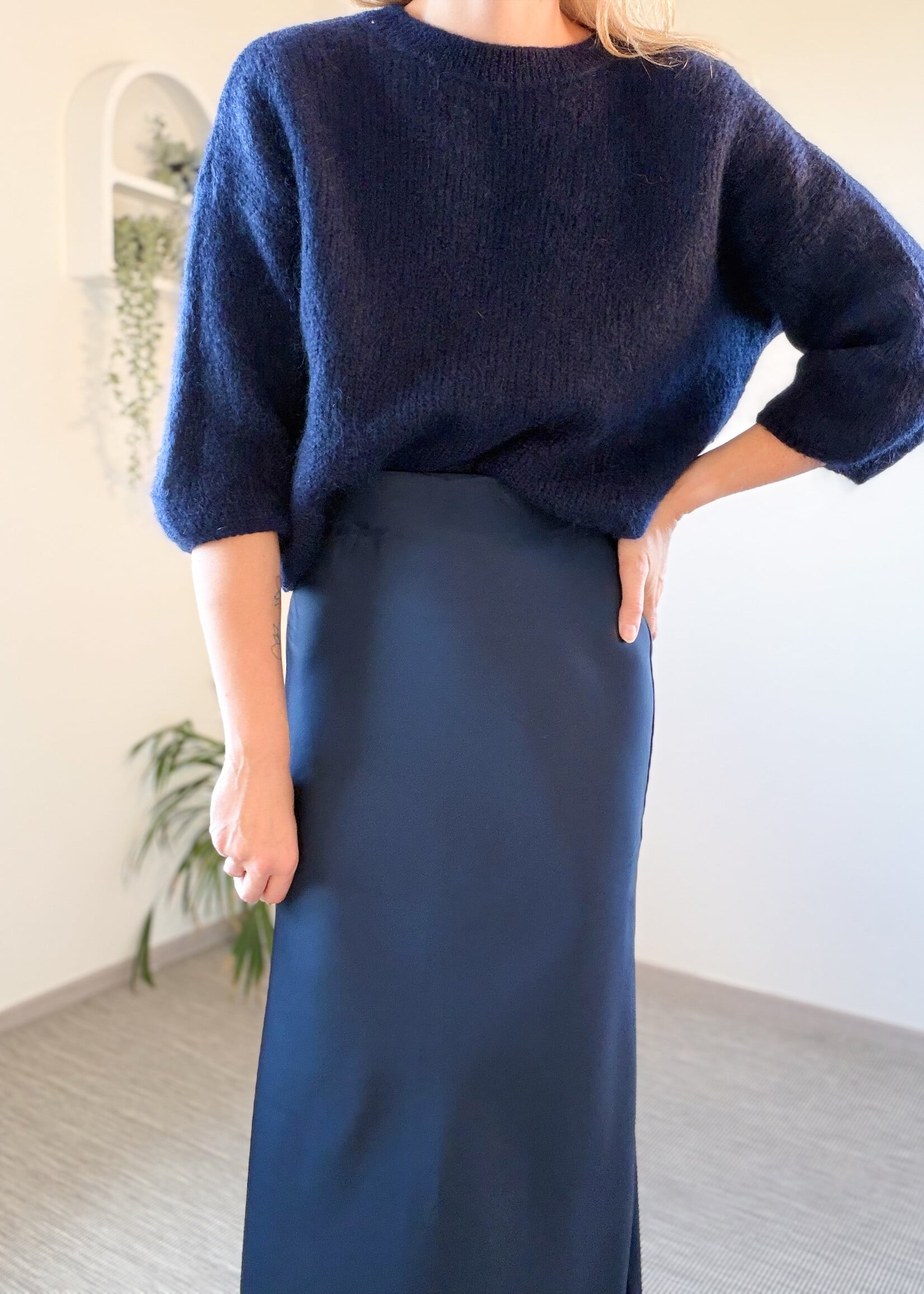 NAVY SHORT SLEEVE KNIT one size