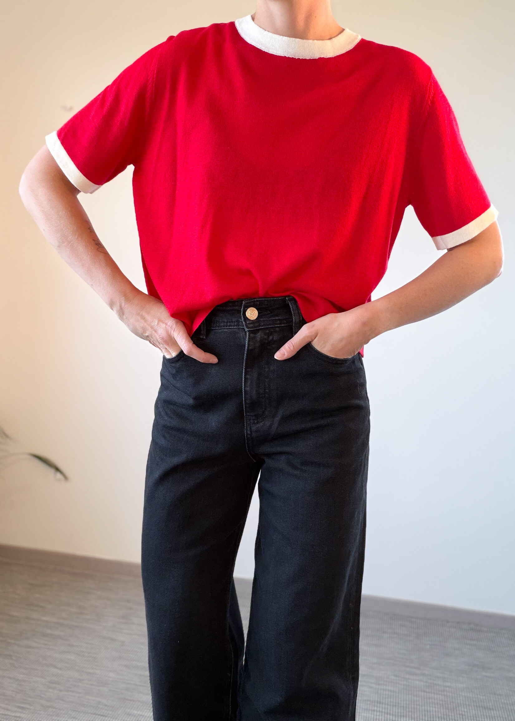 LOTTE RED TOP