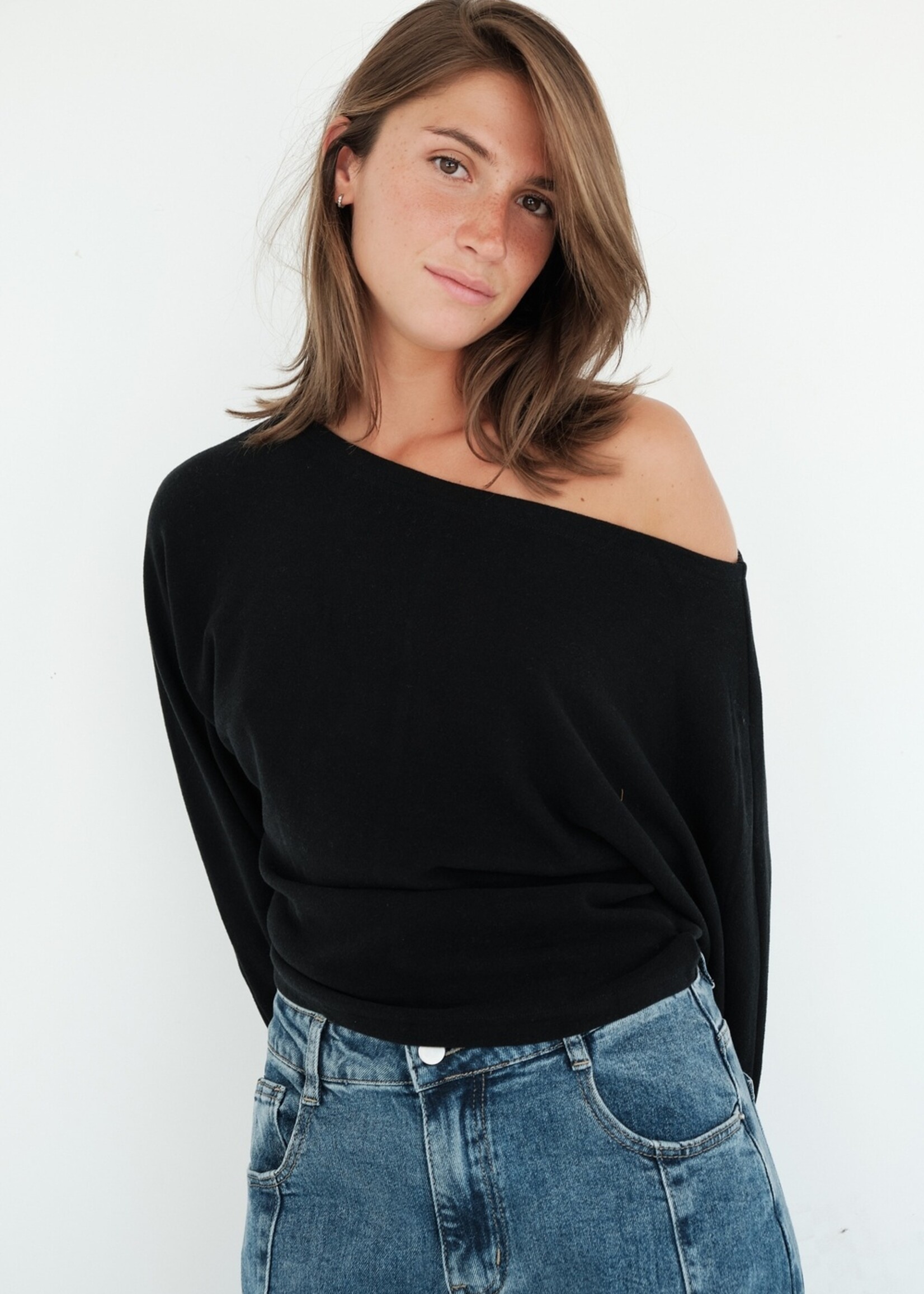 offshoulder