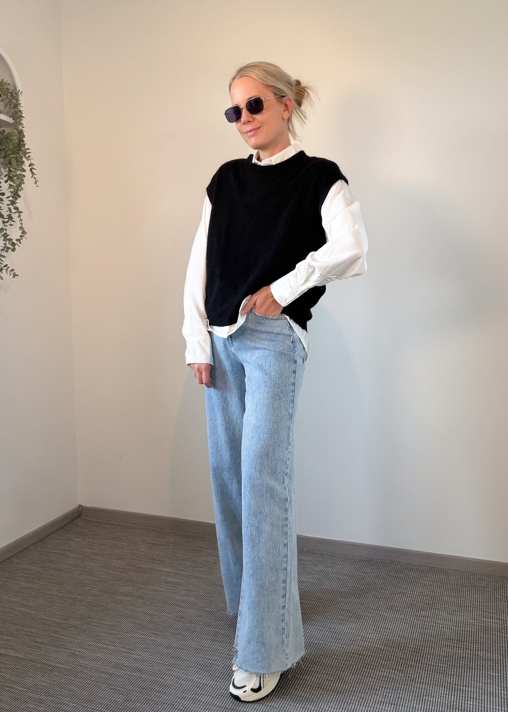 BLACK LAUREN KNIT