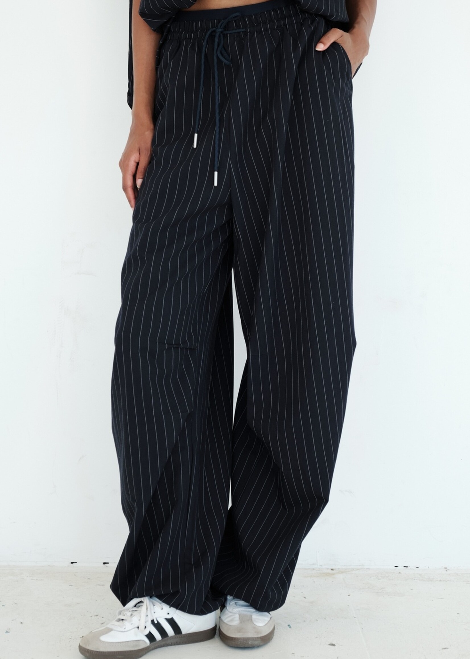 MARINE STRIPE PANTS