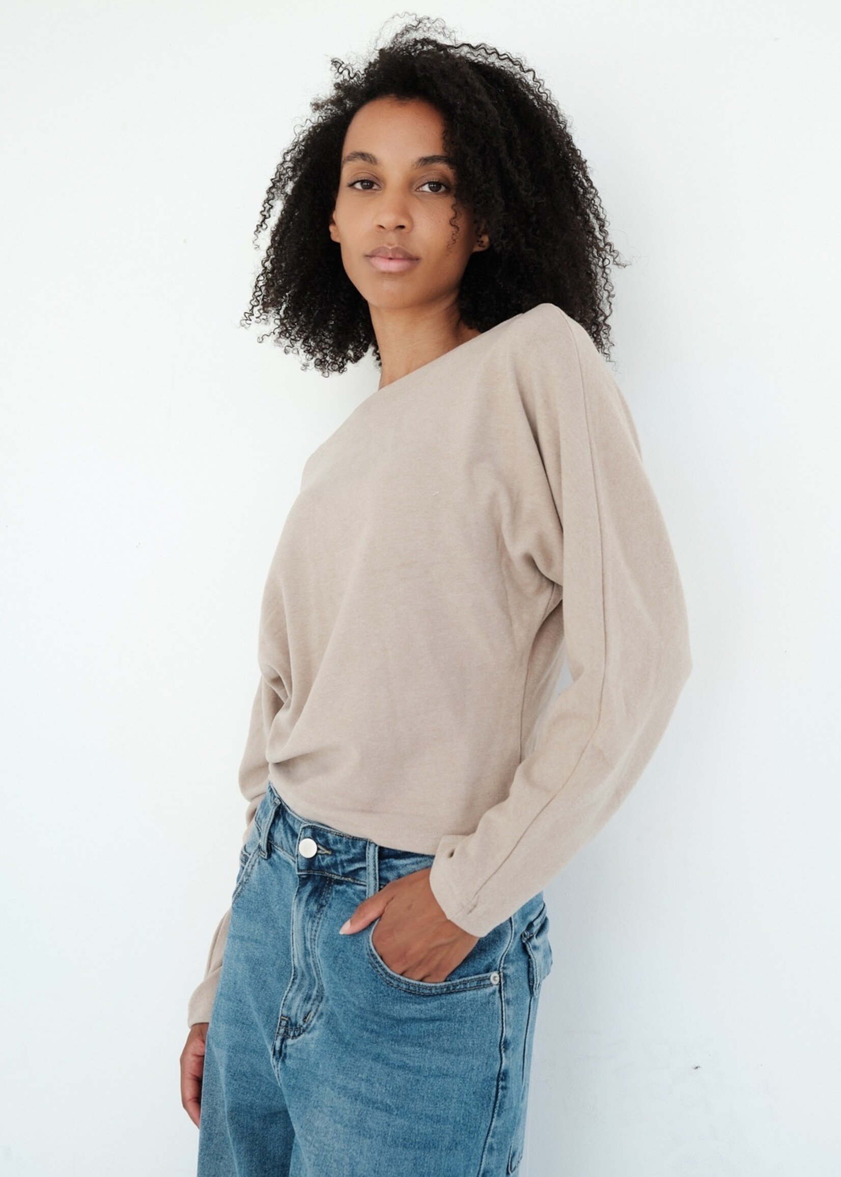 offshoulder top