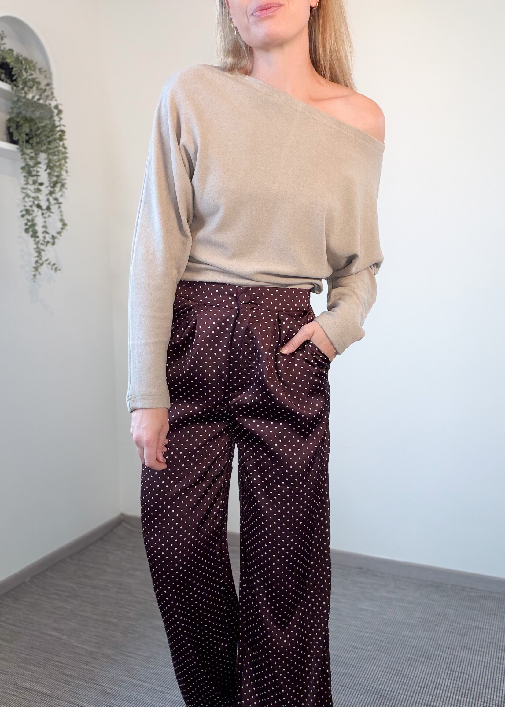 offshoulder top