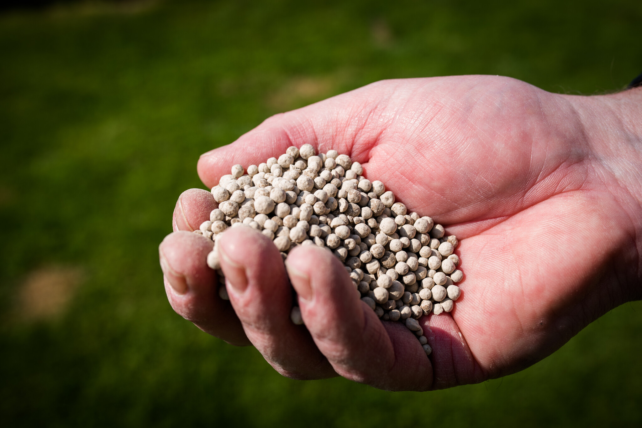 Humistart Kalk voor het gazon