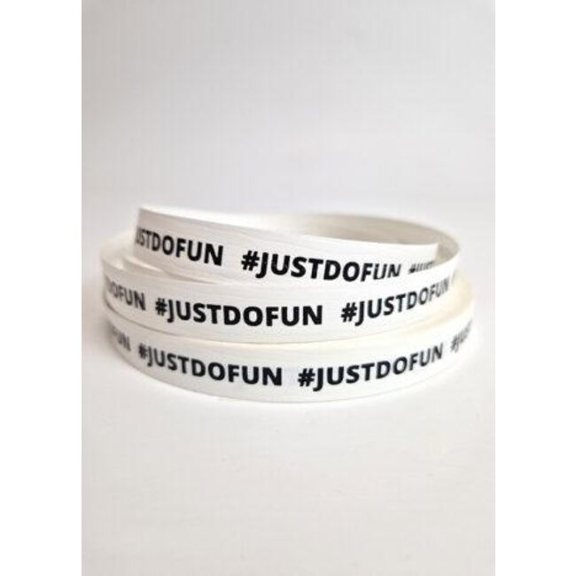 Just do fun ribbon