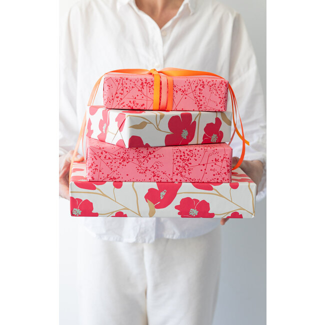 Paris Chic pink/red gift bags