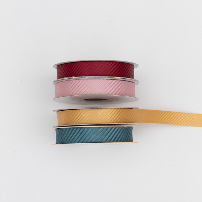 Last stock Op=Op Oblique ribbon