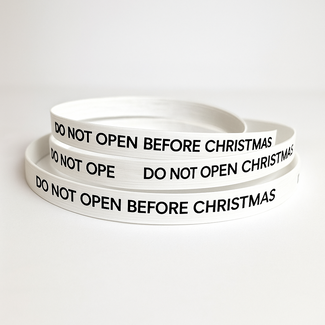 Do not open before Christmas ribbon white/black