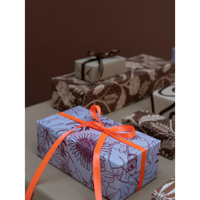 Jardin des Plantes lilac/burgundy giftwrapping