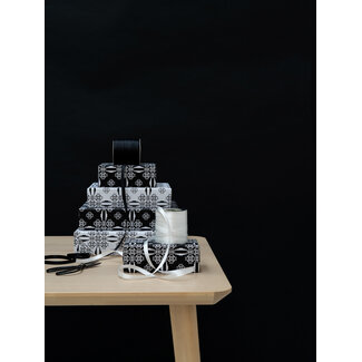 Atari white /black inpakpapier