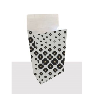 Izumi white/black premium block bottom bags