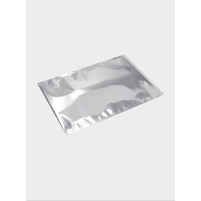 Silver gloss gift bags with self-sealing closure