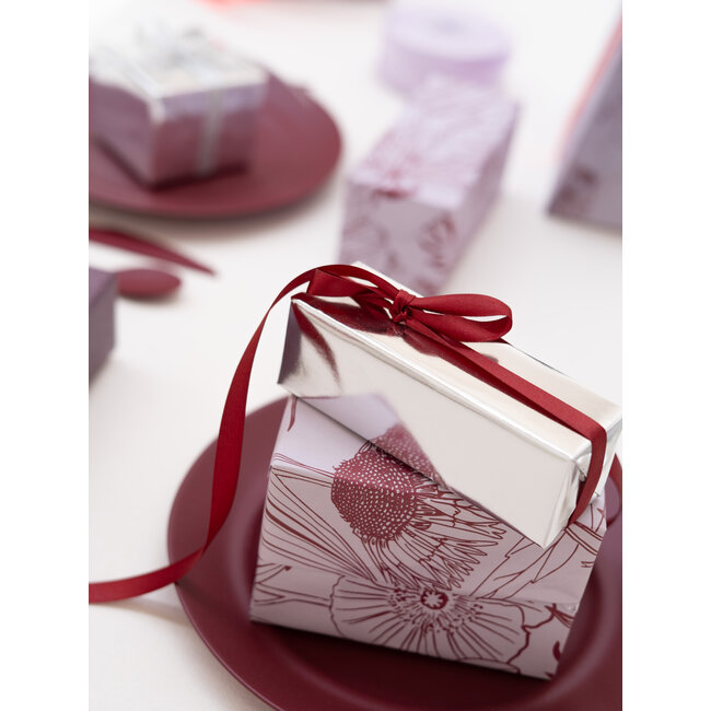 Jardin des Plantes lila/burgunderrotes Geschenkpapier