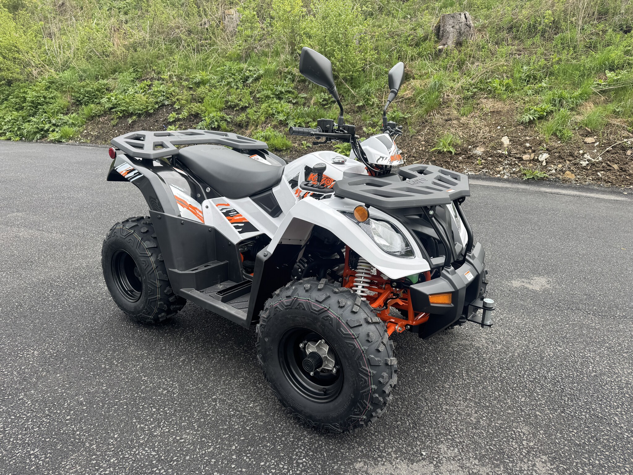 Kayo AU300 4x2 EFI Quad mit Strassenzulassung