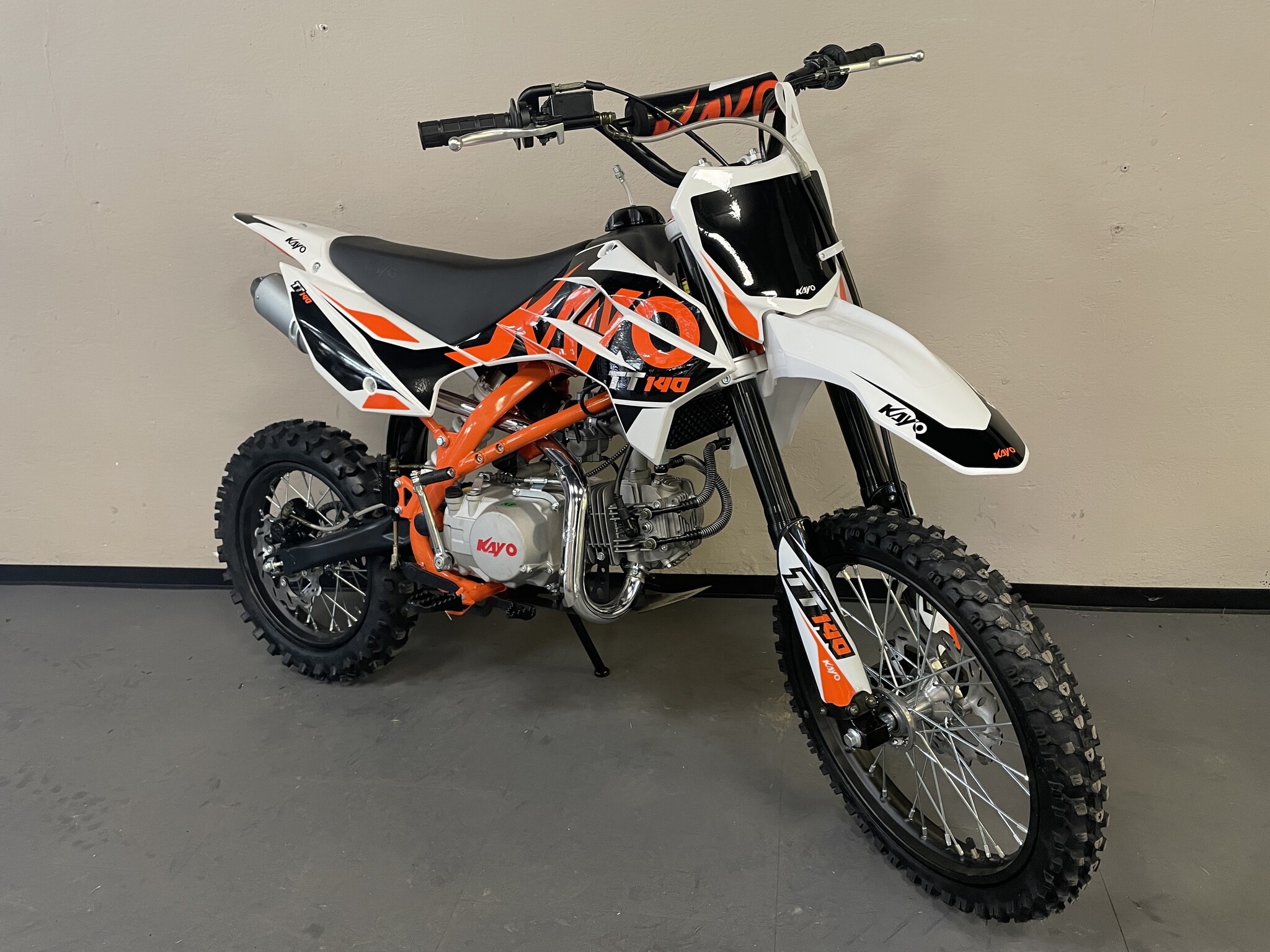Kayo TT140 Dirtbike mit 14" 17" Räder - Schalter
