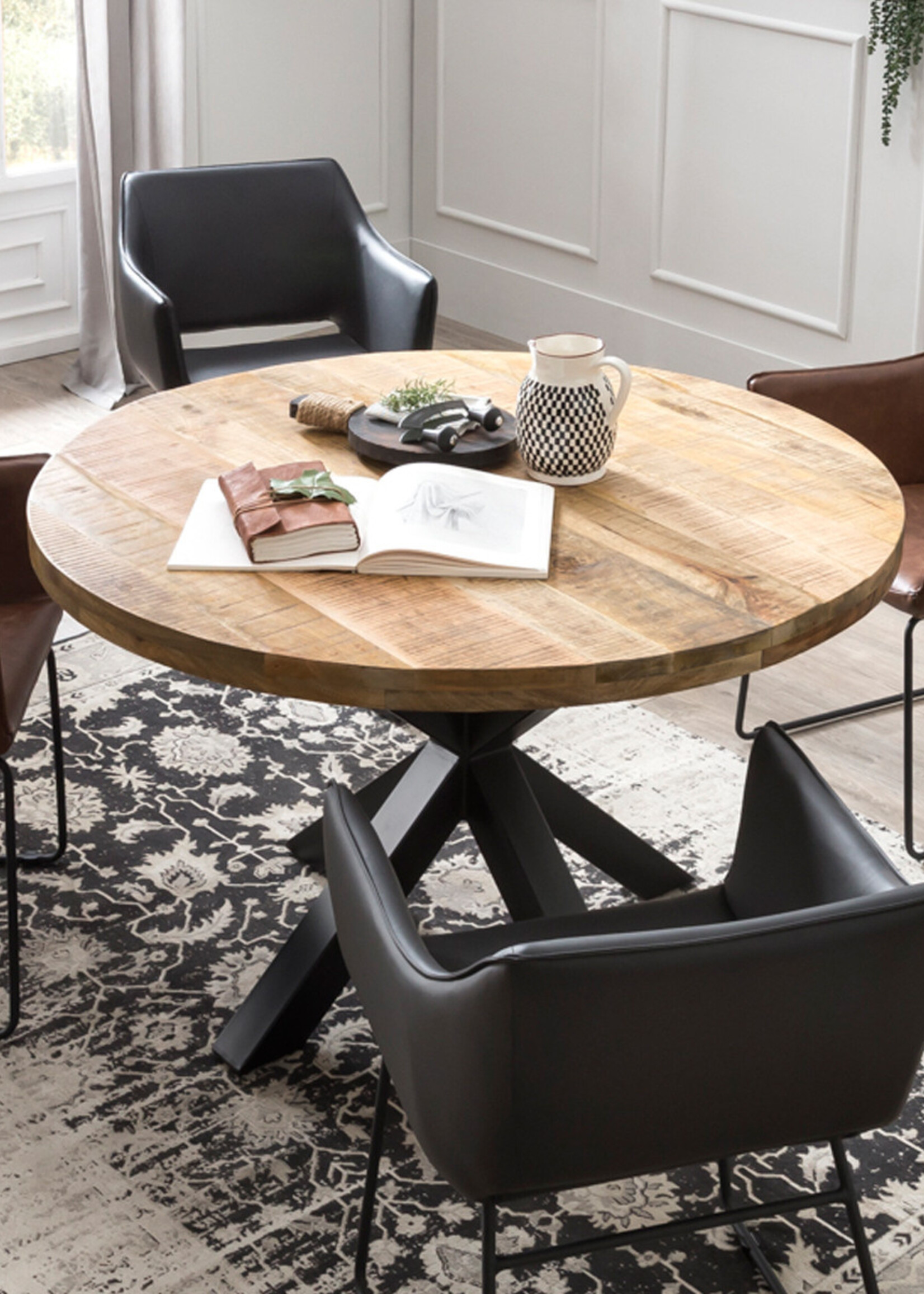 Ronde eettafel Mangohout London