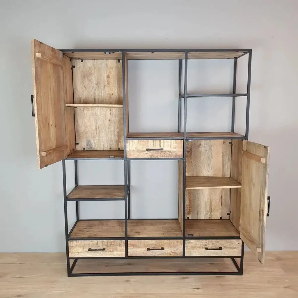 Vakkenkast Mangohout Swindon