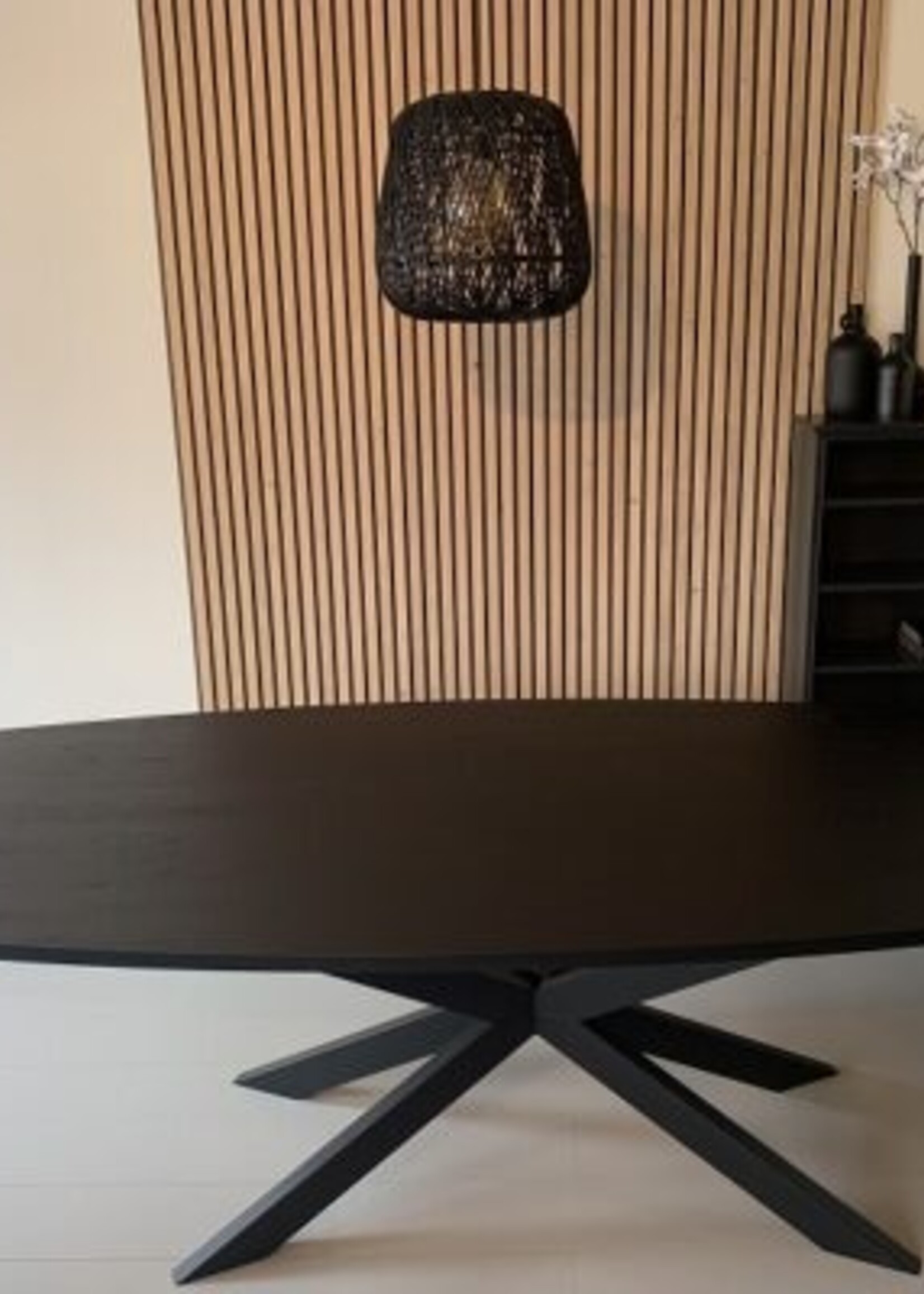 Deens Ovaal eettafel Mangohout Luton