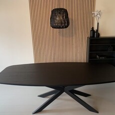 Deens Ovaal eettafel Mangohout Luton