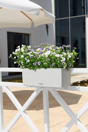 LECHUZA BALCONERA Cottage blanc