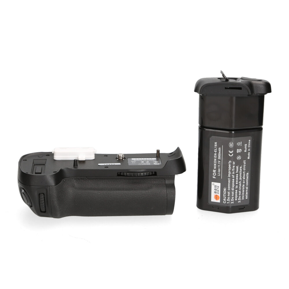 Nikon Nikon MB-D12 Battery Grip