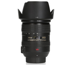 Nikon AF-S 18-200mm F3.5-5.6 G IF-ED VR DX Nikon AF-S 18-200mm F3.5-5.6 G IF-ED VR DX