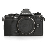 Olympus OM-D EM-5 mark ii Olympus OM-D EM-5 mark ii