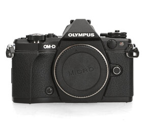 Olympus OM-D EM-5 mark ii