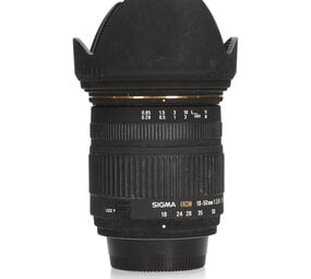 Sigma 18-50mm F2.8 EX DC Macro - Nikon F Sigma 18-50mm F2.8 EX DC Macro - Nikon F