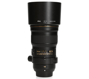 Nikon AF-S 300mm F4.0 E PF ED VR Nikon AF-S 300mm F4.0 E PF ED VR