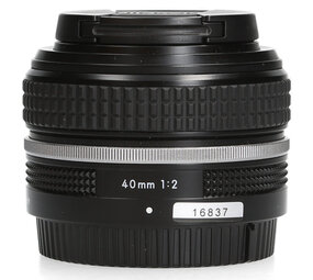 Nikon Z 40mm F2.0 SE