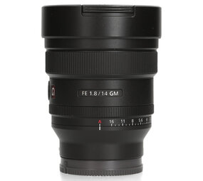 Sony FE 14mm F1.8 GM Sony FE 14mm F1.8 GM
