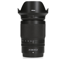 Nikon Z 24-200mm F4.0-6.3 VR Nikon Z 24-200mm F4.0-6.3 VR