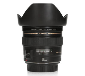 Canon EF 20mm F2.8 USM Canon EF 20mm F2.8 USM