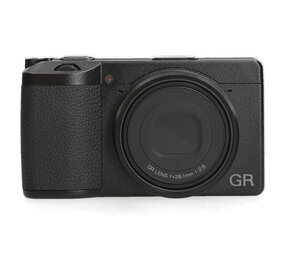 Ricoh GR IIIx HDF