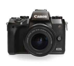 Canon EOS M5