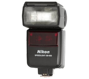Nikon SB-600 Speedlight Nikon SB-600 Speedlight