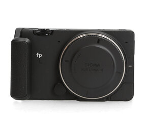 Sigma FP L Sigma FP L