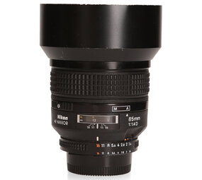 Nikon Nikon AF 85mm F1.4 D Nikon Nikon AF 85mm F1.4 D