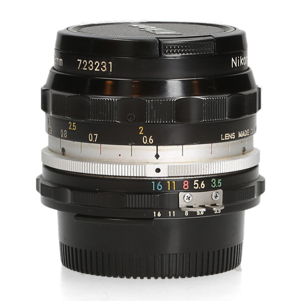 Nikon Nikon 28mm F3.5 (pre-a.i.)