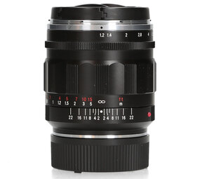 Voigtlander Voigtlander Nokton 35mm f/1.2 VM II - Leica M