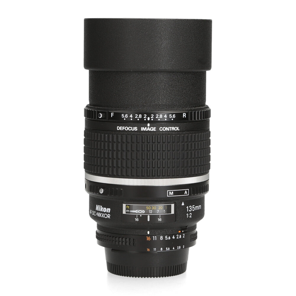 Nikon Nikon AF 135mm F2.0 D DC