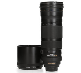 Sigma Sigma 120-300mm f/2.8 D EX APO HSM - Nikon F