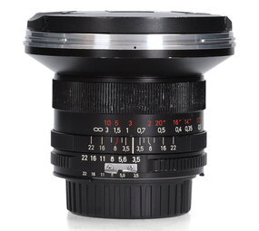 Zeiss Zeiss Distagon T* 18mm f/3.5 Classic
