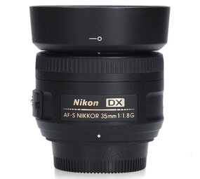 Nikon Nikon AF-S 35mm f/1.8 G DX