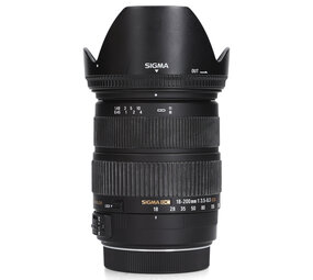 Sigma Sigma 18-200mm f/3.5-6.3 DC OS HSM - Canon EF-S